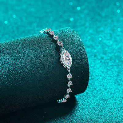 Stunning 1 Carat Moissanite Pendant Necklace – Certificate Included
