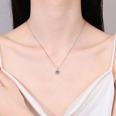 gold necklace	